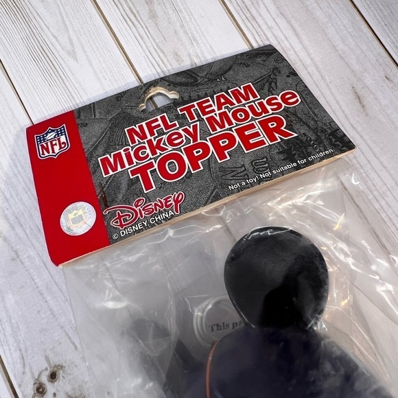 NWT NFL Denver Broncos Mickey Mouse Topper - Picture 4 of 9